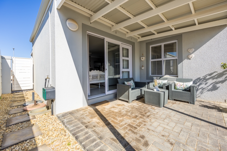 To Let 3 Bedroom Property for Rent in Pinehurst Western Cape